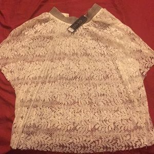 SALE!!! JUST TODAY!!! NWT..beautiful TOP 💃🏻💃🏻